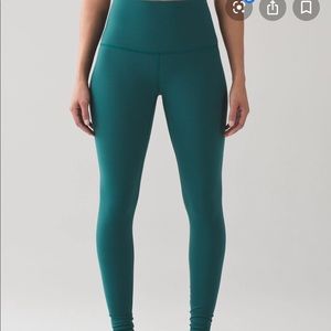 green lululemon high rise wunder under